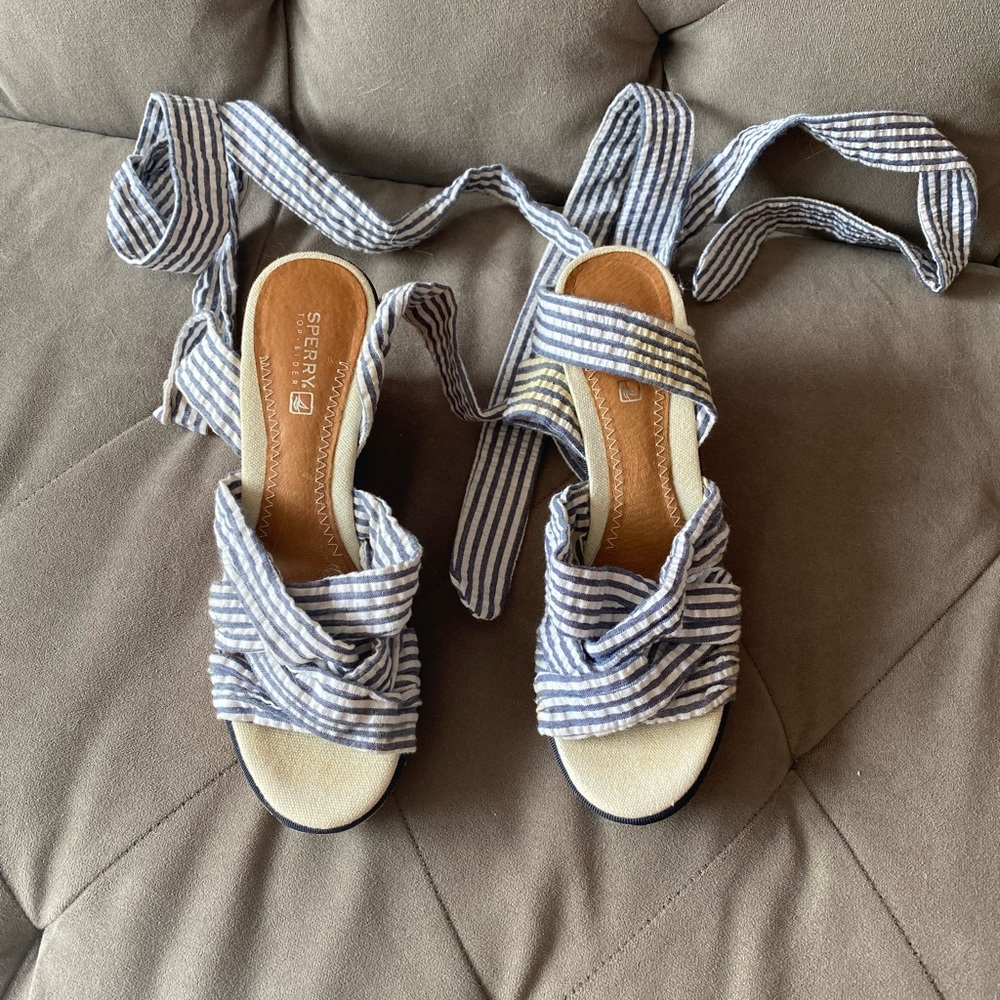 Gorgeous sperry wedges